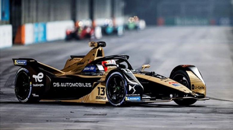 Formula E’nin önemli takımlarından biri olan DS Automobiles, 2022-2023 sezonu için son dünya şampiyonu Stoffel Vandoorne’u takıma kattığını duyurdu