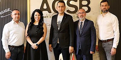 Adana Hacı Sabancı Organize Sanayi Bölgesi (AOSB) ile Uyumsoft arasında yapılan iş birliğiyle, AOSB bünyesindeki   sanayi tesislerinin uçtan uca dijitalleşme süreçlerine katkı sağlanması hedefleniyor