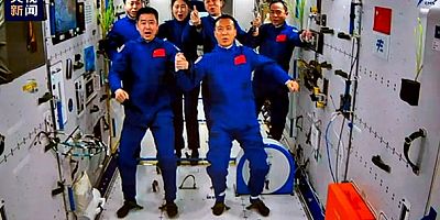 Çin, yörüngedeki uzay istasyonunda ilk mürettebat rotasyonunu gerçekleştirdi