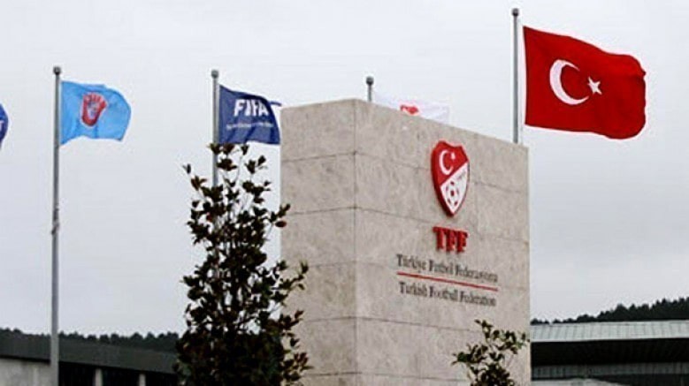 Türkiye Futbol Federasyonu (TFF) Tahkim Kurulu, müsabaka görevlilerine yönelik fiili saldırı için getirilen puan silme ve alt lige düşürme cezalarını iptal etti