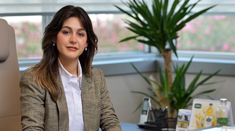 Abalıoğlu Yağ; Ege Bölgesi Sanayi Odası'nın, İzmir’in üretimden satışlarına göre belirlediği '100 Büyük Sanayi Kuruluşu' listesinde 7. sıraya yükseldi