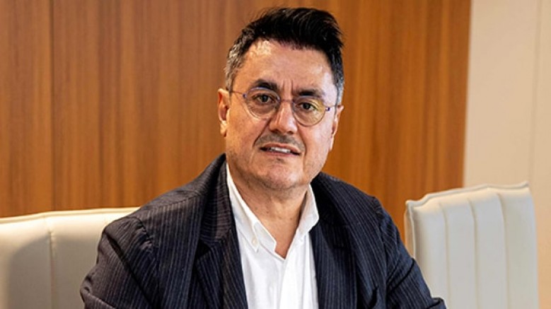 'Dönüşüm süreci bina bazında değil; ada bazında yapılarak, yollar genişletilebilir, yeşil alanlar artırılabilir'