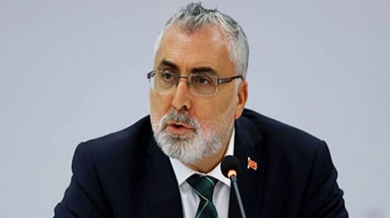 'Emekli vatandaşlarımızın bayram ikramiyeleri ve aylık ödemeleri Ramazan Bayramı öncesinde, banka hesaplarını yatırılacak'