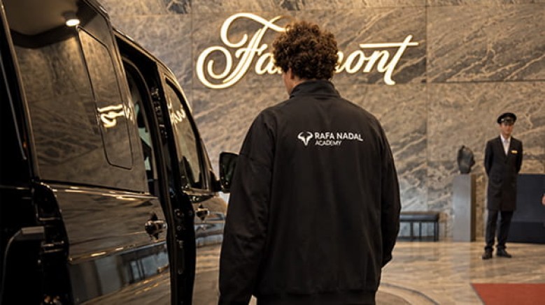 Fairmont Quasar Istanbul; Rafa Nadal Academy’nin Türkiye’de ilk kez gerçekleştirdiği tenis kampı programı kapsamında İstanbul’a gelen, Academy ekibini ve farklı ülkelerden katılan sporcuları konuk etti
