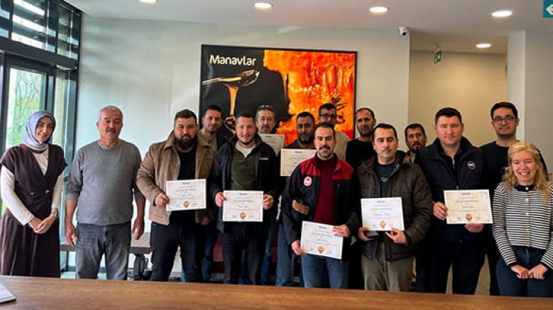 Geleneksel bir üretim alanı olarak bilinen arıcılık; sürdürülebilir tarım, doğal üretim ve kırsal kalkınma perspektifiyle; gençler için güçlü ve gelecek vadeden bir kariyer alternatifi haline geliyor