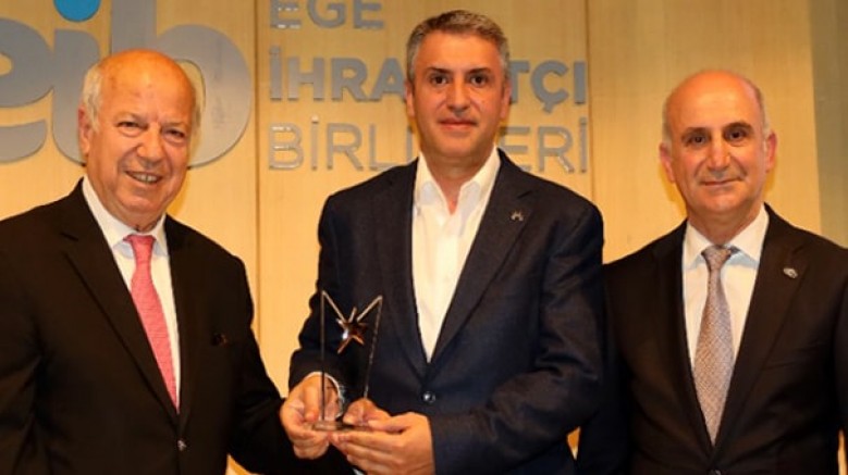 Gıda müstahzarları kategorisinde (soslar ve çeşniler) Ege Bölgesi’nin en çok ihracat yapan üçüncü firması   olan Chef Seasons, 40’tan fazla ülkeye gerçekleştirdiği ihracatla global gıda trendlerine yön veren markalar arasında yer alıyor