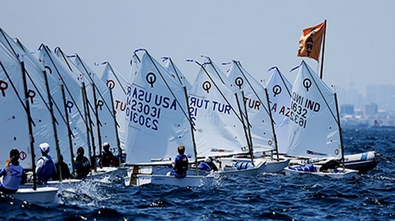 İstanbul Sailing Week – Optimist Sınıfı Yelken Yarışları’nda genç sporcular, Türkiye’de halk sağlığına 86   yıldır kesintisiz hizmet sunan, Atabay’ın desteğiyle yelken açtı