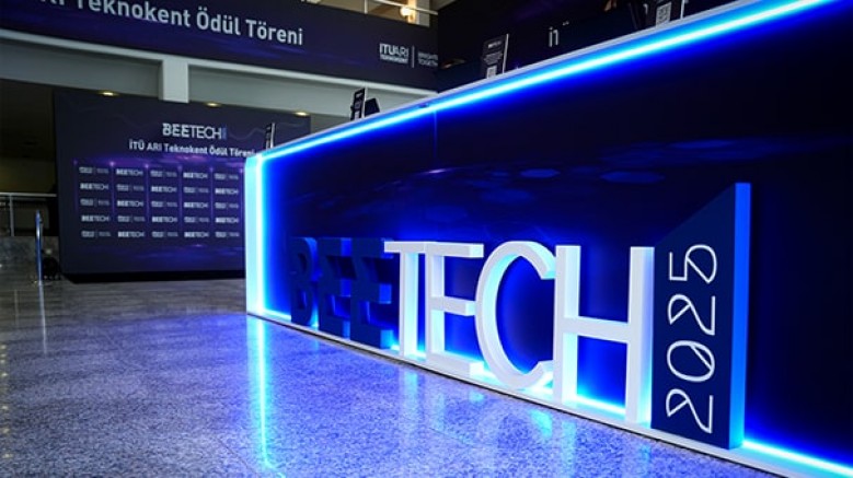 İTÜ ARI Teknokent firmaları, 2024 yılının performans kriterlerine göre 'Kuluçka', 'Küçük', 'Orta', 'Büyük' ve 'Akademik' olmak üzere; 5 farklı kategoride değerlendirilerek ödül aldı