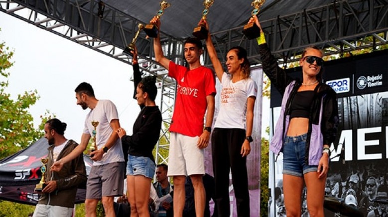 Merrell Belgrad Ultra 2025’de, 138 sporcu; 5, 15, 30 ve 60 kilometre yarışlarında 44 kategoride toplamda 1 milyon lira ödül almaya hak kazandı