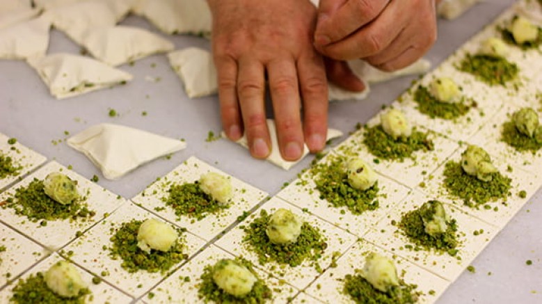 Mutfak Sanatları Akademisi (MSA) ve Karaköy Güllüoğlu iş birliğiyle hayata geçirilen Profesyonel Baklavacılık Eğitimi, 27 Nisan’da MSA’da başlıyor