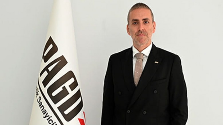 'Plastik hammaddeleri başta olmak üzere; belirli petrokimyasal ürünlerde, gümrük vergilerinin geçici olarak sıfırlanması; sektör üzerindeki maliyet baskısını hafifletecektir'