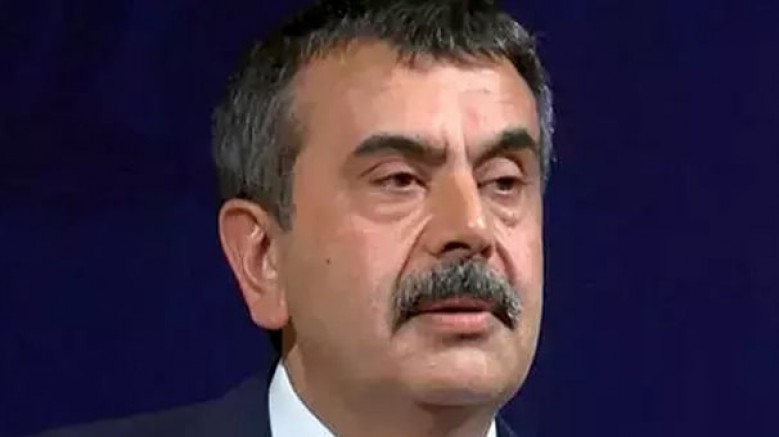 'Şu anda, sadece kamuoyundaki tartışmaları izliyoruz'