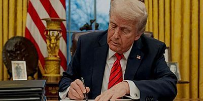 ABD Başkanı Donald Trump, yapay zeka için tek bir düzenleme çerçevesi yayınlayan ve eyaletlerin yetkilerini zayıflatan bir başkanlık kararnamesi imzaladı