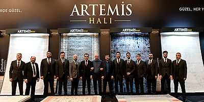 Artemis Halı’nın geniş ürün yelpazesi, Hall Şirketler Grubu’nun güçlü satış ağı ve sektördeki köklü deneyimiyle halı tüketicisine ulaştırılacak