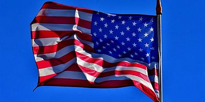 'Avrupa, çelik ve alüminyum ihracatına uygulanan ABD gümrük vergilerinin düşürülmesini istiyorsa; büyük teknoloji şirketlerine yönelik kurallarını 'yeniden gözden geçirmesi' gerekiyor'