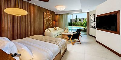 Bodrum’un her mevsimine eşlik eden Mavilu Luxury Hotel, Yokuşbaşı’ndaki konumu ve Bodrum Kalesi manzarasıyla kişiselleştirilmiş bir konaklama deneyimi sunuyor