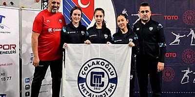 Çolakoğlu Metalurji Spor Kulübü bünyesinde yetişen üç başarılı genç sporcu, Uluslararası U14 Yıldızlar Kılıç Circuit Turnuvası’nda Türkiye adına piste çıkacak