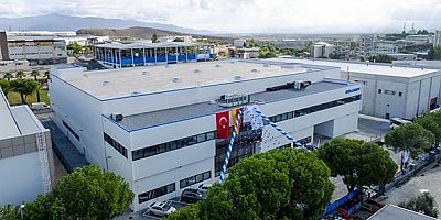 Dünyanın en önde gelen bağlantı elemanları ve endüstriyel işleme sistemleri üreticisi Böllhoff’un, dünya   genelindeki 15’inci üretim tesisi olan İZBAŞ fabrika yatırımı, üretime başladı