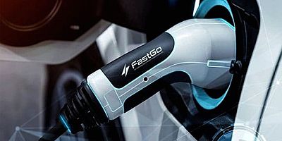 Eroğlu Global Holding, yenilenebilir enerji alanındaki ilk stratejik yatırımını; elektrikli araç şarj istasyonu alanında faaliyet gösteren FastGo markasıyla yaptı