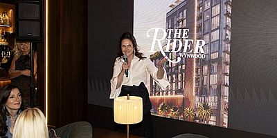 Global emlak markası Rona International Realty’nin kurucusu Rüyam Soysal, iş ve cemiyet hayatından çok özel bir   gruba verdiği akşam yemeği davetinde, Miami’deki en iyi ve yeni projelerden 'The Rider'i tanıttı