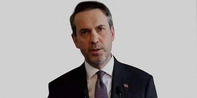 ''Güneş ve rüzgarda neredeyse sıfır olan kurulu gücümüzü, bugün 40 bin megavatın üzerine çıkardık. Böylece; rüzgar ve güneşte 120 bin megavat hedefimizin üçte birini, gerçekleştirmiş olduk''