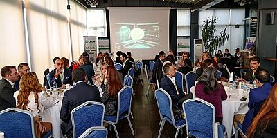 Hollanda merkezli sivil toplum kuruluşu LEAD Network, Türkiye yapılanması; 'Satış Liderleri Yuvarlak Masa Toplantısı' ile satış organizasyonlarında kadın temsilini artırmaya yönelik ortak akıl geliştirilmesi açısından, önemli bir platform sundu