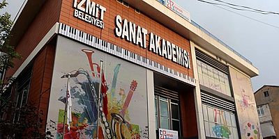 İzmit Belediyesi Sanat Akademisi Müzik Bölümü ve Koro sınavları için başvurular, 11 Eylül 2026’ya kadar devam ediyor