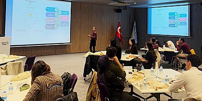 KDM AKADEMİ, altı ay boyunca JCI Türkiye'nin farklı şubelerinin katılımı ile 'JCI İstanbul İleri Düzey Liderlik Akademisi'ni gerçekleştirecek