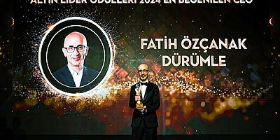 Liderlikleri ile firmalarını başarıya taşıyan öncü isimlerin seçildiği Altın Lider Ödülleri’nde Fatih Özçanak, Dürümle’ye Türkiye’nin En Beğenilen CEO’su ödülünü getirdi