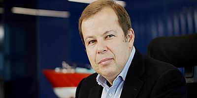 Mehmet Özer, Güneş Enerjisi Yatırımcıları Derneği'nin yeni başkanı olarak seçildi
