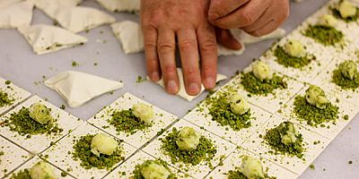 Mutfak Sanatları Akademisi (MSA) ve Karaköy Güllüoğlu iş birliğiyle hayata geçirilen Profesyonel Baklavacılık Eğitimi, 27 Nisan’da MSA’da başlıyor