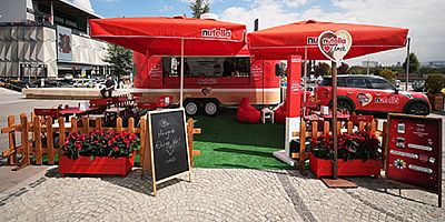 Nutella, Ankara’da kurduğu Nutella Café’de şehrin sevilen lezzeti; simidi, Nutella’yla buluşturdu