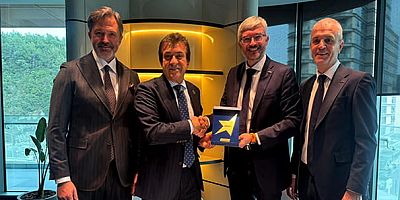 Orka Holding’in lider markalarından D’S damat, Avrupa Üniversite Sporları Birliği’nin (EUSA) resmi moda partneri oldu