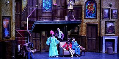 'Oyunun Oyunu'; enerjisi, temposu ve ustalıkla işlenmiş mizahıyla, sezona 'merhaba' dedi