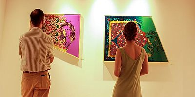 Payam Latifi’nin Seyr ü Sefer isimli kişisel sergisi, 30 Eylül’e kadar; Umay Art Hub, Dibeklihan Bodrum’da ziyaret edilebilecek
