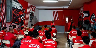 RS Holding çatısı altındaki RS Otomotiv Grubu, 'Geleceğin Ustaları Projesi' ile sosyal sorumluluk yaklaşımını sürdürülebilir bir model haline getiriyor