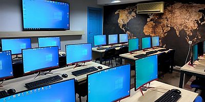 Size en uygun eğitim programını, Arı Bilgi Bilişim Teknolojileri Akademisi'nde keşfedin