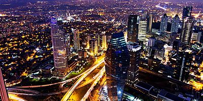 'Teknolojiyi etkin kullanan ve operasyonel verimliliğini artıran yapılar; yatırımcı ve kiracı nezdinde, daha güçlü bir konum elde edecek'