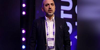 Teknolojiyi müşteri odaklı çözümlerle birleştiren Vakıf Katılım, 'Yapay Zeka Destekli Hizmet Yönetimi' projesi ile   'En İyi Yapay Zeka Dönüşüm ve Uygulama' ödülüne layık görüldü