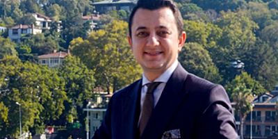 The Grand Tarabya Managed by Accor’un Yiyecek & İçecek Direktörü görevine, uluslararası lüks otelcilik sektöründe 10 yılı aşkın deneyime sahip olan Melih Kayır atandı