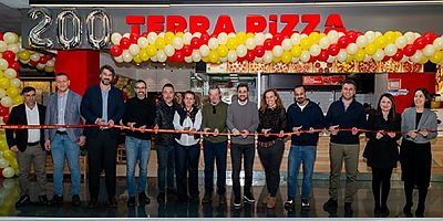 Türkiye’nin sevilen yerli pizza markalarından Terra Pizza, 200. şubesini İstanbul Watergarden AVM’de açtı