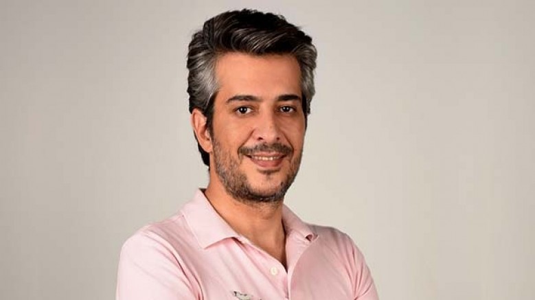 'Tatil döneminde, tüketici yer değiştirirken; cihaz kullanım biçimi, alışveriş motivasyonu ve etkileşim   saati de değişiyor. Markalar da bu yeni ritme ayak uydurabildiği ölçüde, dijitalde görünür ve etkili olabiliyor'