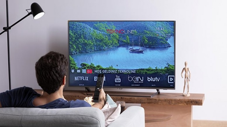 Teknoline’in IPTV Sistemi, otellerin odalarında misafirlere özel interaktif dijital çözümler sunarak; konaklama deneyimini daha da ileriye taşıyor