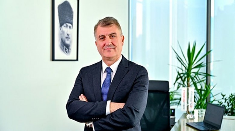 'Termal tedavi merkezleri ile kişi başına elde ettiğimiz turizm gelirimizi en az iki katına çıkarmamız mümkün. Adeta; varlık içerisinde yokluk çekmekteyiz'