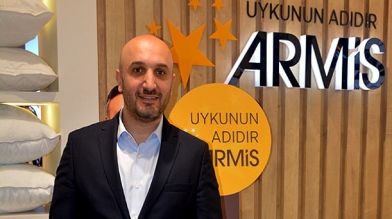 'Tüketici; yatağı, artık sadece bir uyku ürünü değil; yaşam alanının bir parçası olarak görüyor. Bu nedenle; renk, kumaş dokusu ve baza başlığı tasarımları da karar sürecinde etkili hale geldi'