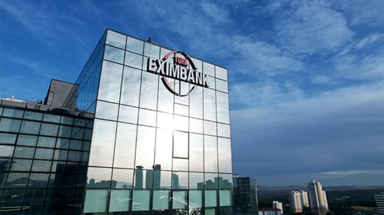 Türk Eximbank ile Asya Kalkınma Bankası arasında; 500 milyon avro tutarında, 19 yıl vadeli kredi sözleşmesi imzalandı