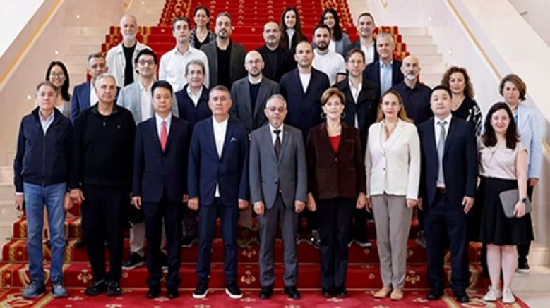 TÜSİAD heyeti, teknoloji odaklı Çin ziyaretinde; teknolojik yeniliklerin merkezinde yer alan Guangzhou ve Shenzhen'de temaslarda bulundu