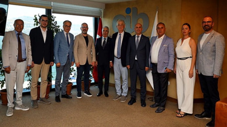 Ülkemizin kimya ihracatında çok önemli paya sahip olan Egeli sanayicilerimiz; ihracat kayıtlarını, kendi bölgelerinde görmek istiyor
